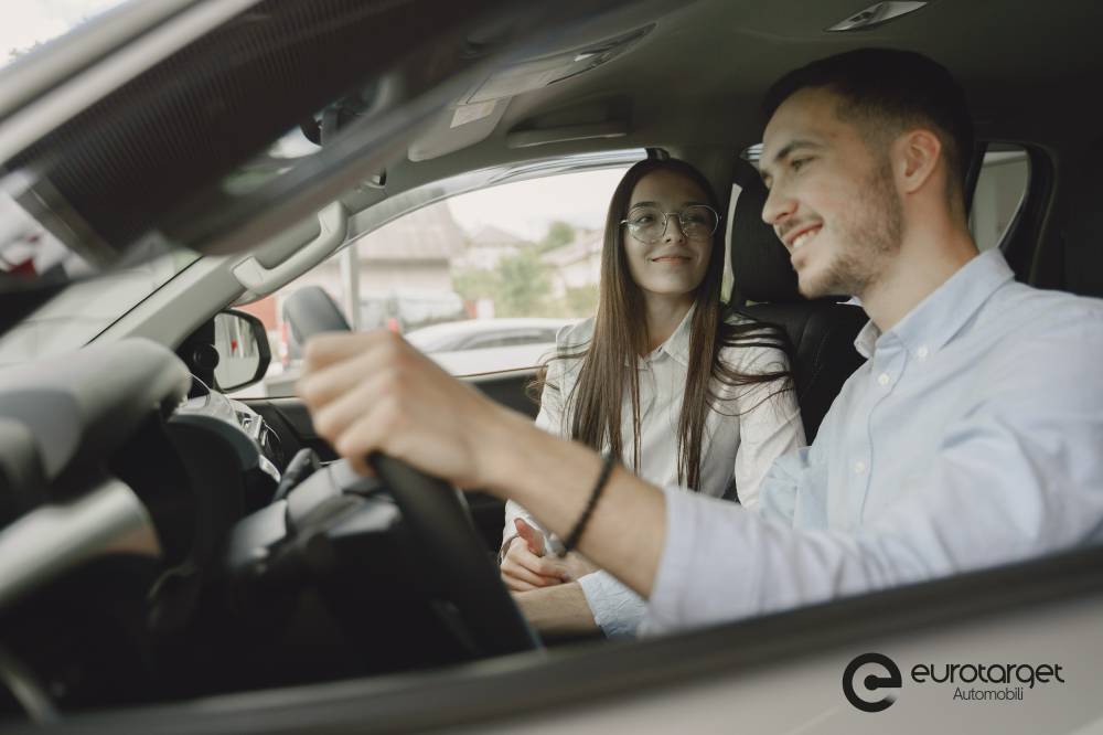 Non solo city car: tutte le auto che i neopatentati possono guidare nel 2025