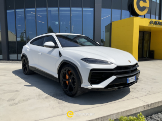LAMBORGHINI Urus  4.0 SE