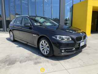 BMW Serie 5 520d xDrive Touring Luxury