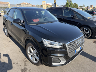 AUDI Q2  30 TDI Business Design