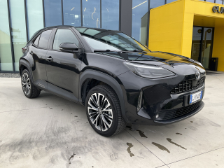 TOYOTA Yaris Cross  1.5 Hybrid E-CVT Lounge