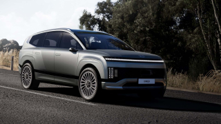 HYUNDAI Ioniq 9  110 kWh Business