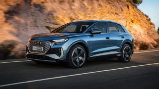 AUDI Q4 e-tron Q4 55 e-tron quattro S Line edition