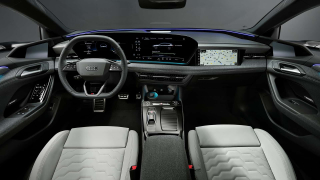 AUDI A6 e-tron Avant quattro Business