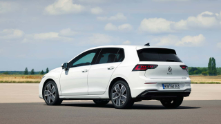 VOLKSWAGEN Golf 1.5 eTSI 115 CV DSG Edition Plus