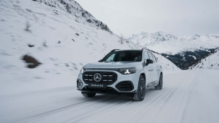 MERCEDES GLB EQ 200 Premium Plus