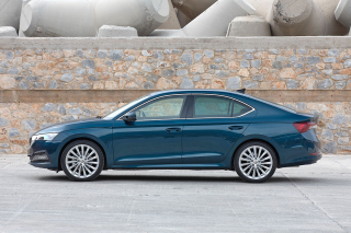 SKODA Octavia 2.0 TDI 150 CV DSG Selection