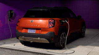 MINI Mini Aceman E Blackyard