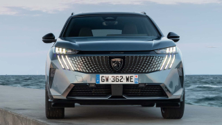 PEUGEOT 5008 mot. elettrico (98kWh) 230CV Long Range Allure Business