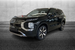 MITSUBISHI Outlander 2.4 MIVEC 4WD PHEV Diamond SDA