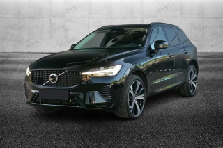 VOLVO XC60 B4 (d) automatico Plus Dark